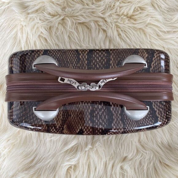Heys USA Millano Brown Snake Skin Print Hard Shell Makeup Toiletries Case - NWOT - Picture 4 of 11